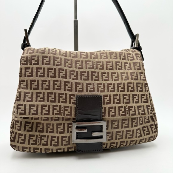 Fendi Mamma Baguette in Zucchino Canvas - Picture 4 of 16
